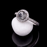 Кольцо с синтетической шпинелью серого цвета к027 | Seven.Deals