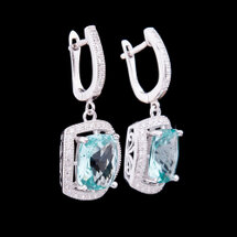 Серьги с голубыми фианитами с22 | Seven.Deals Серьги с голубыми фианитами с22 | Seven.Deals