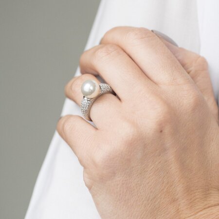 Женское серебряное кольцо (искусственный жемчуг, фианиты) 112022 | Seven.Deals, изображение 4